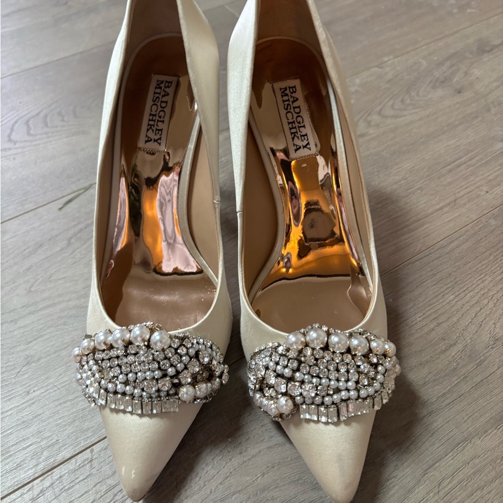 Badgley Mischka Pearl Embellished Heels
